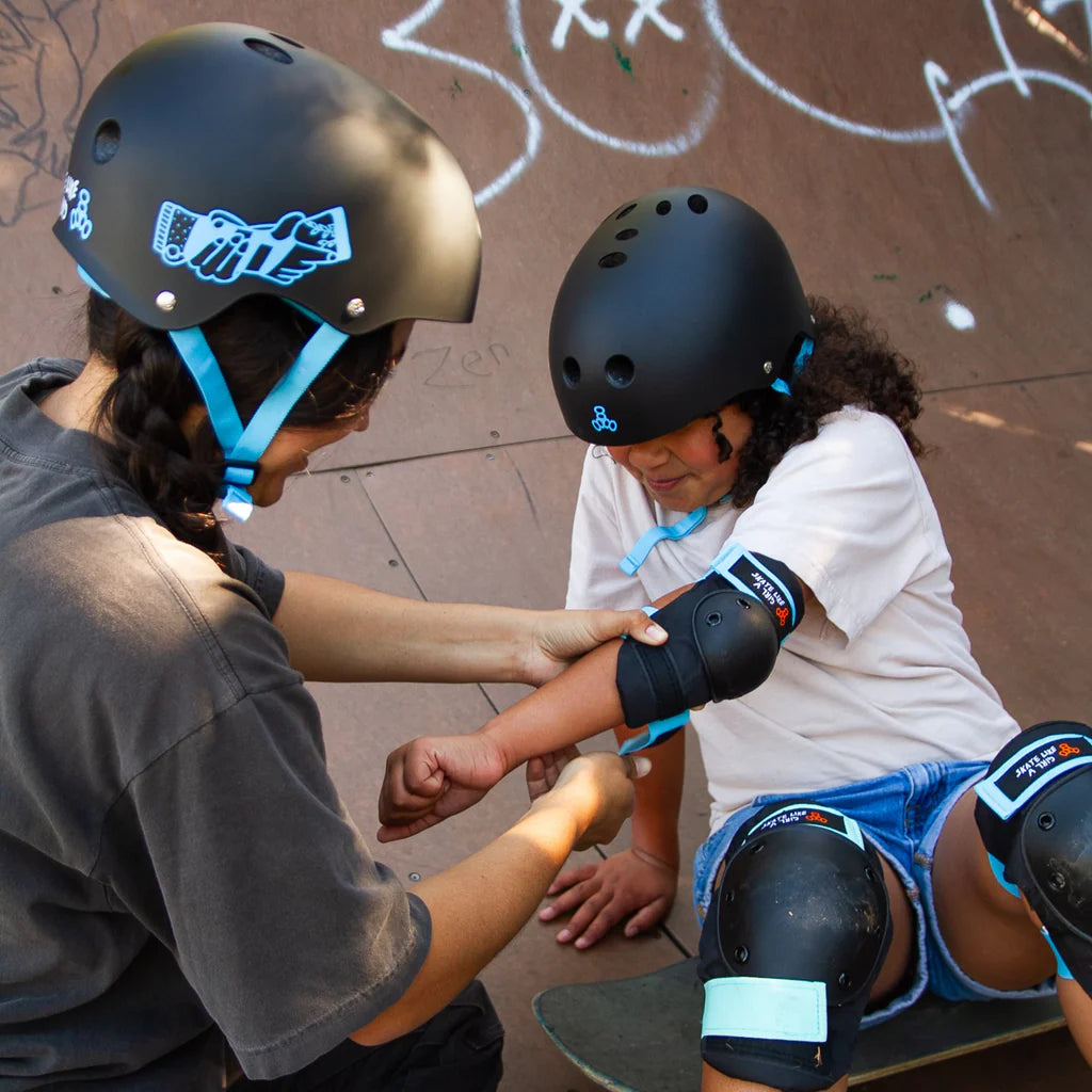 Triple8 Certified Sweatsaver Helmet - Skate Like a Girl – Fritzy's